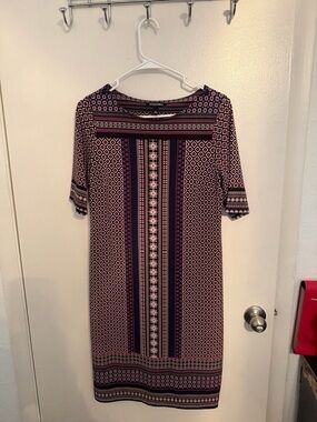 Roz & Ali Navy and Pink Geometric Midi Dress